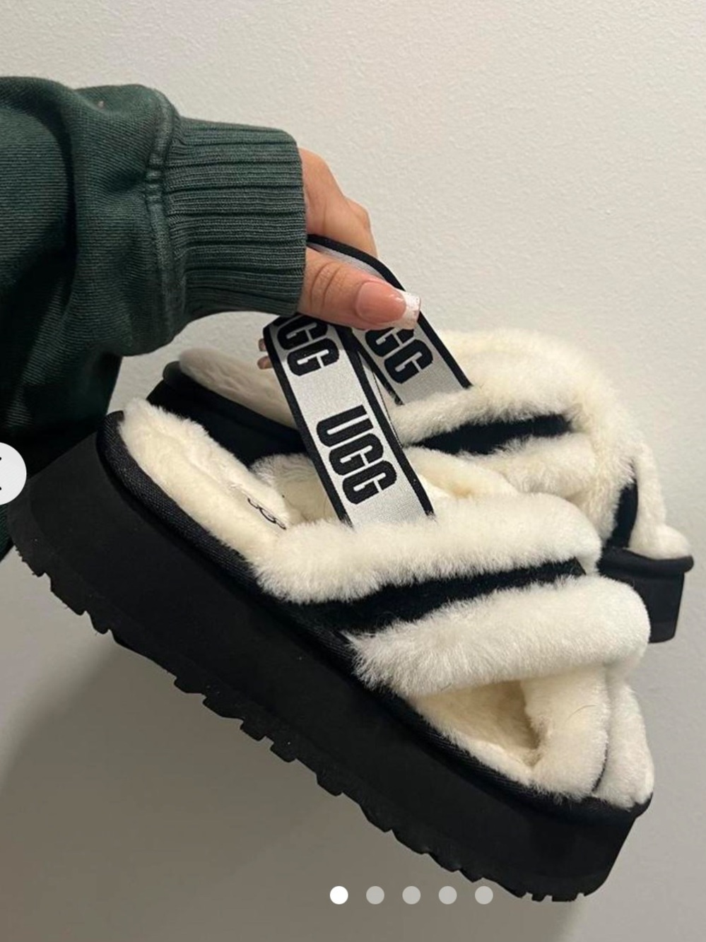 UGG Black & White Fluffy Cross-Strap Slide with Logo Heel Strap NWOT
